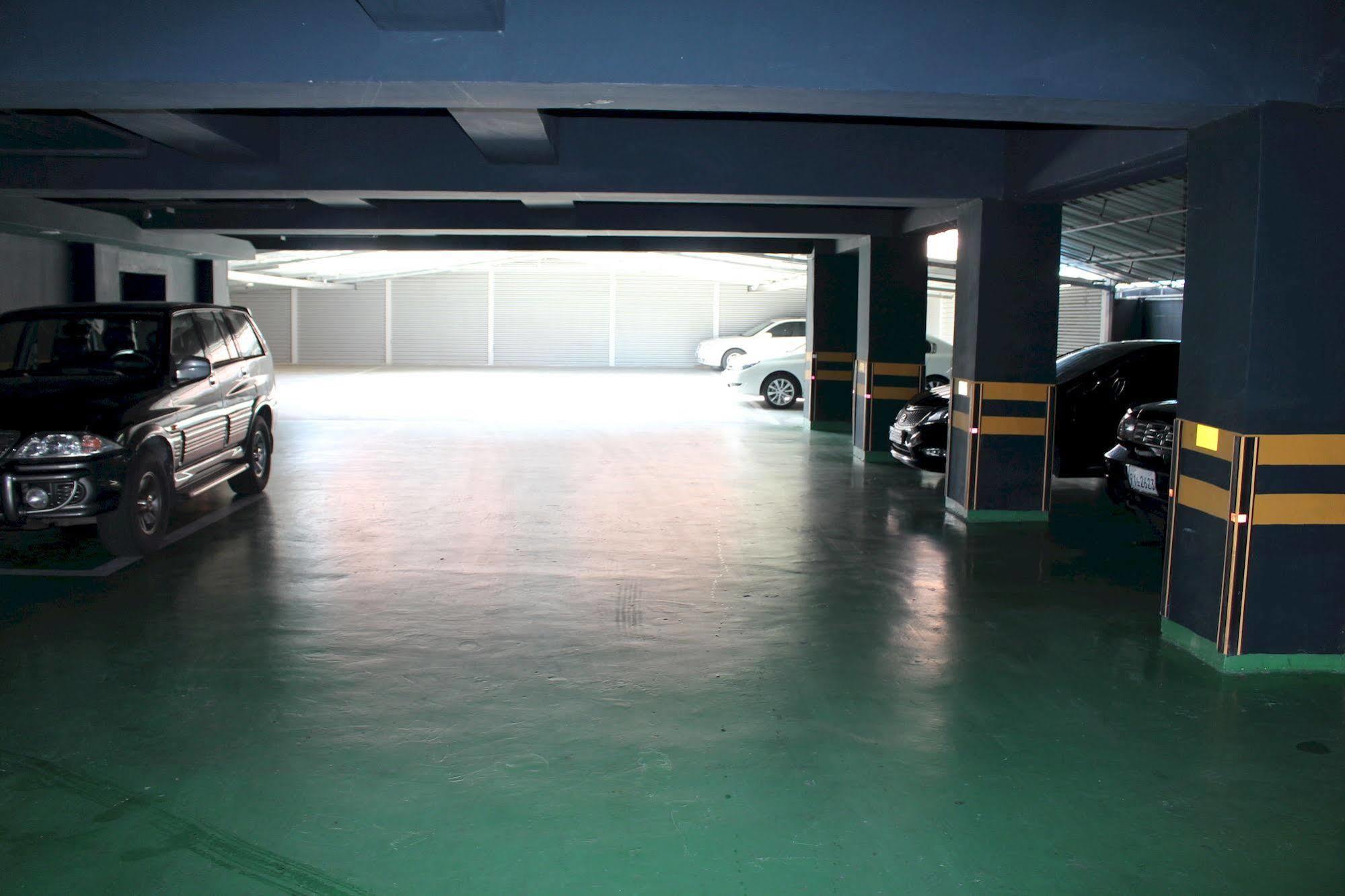 Tiffany Motel Mokpo Buitenkant foto